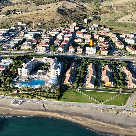 Red'S Apartments Торре-Мелисса Экстерьер фото